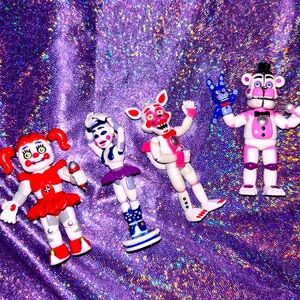 Five Nights At Freddy’s set of 4 figures